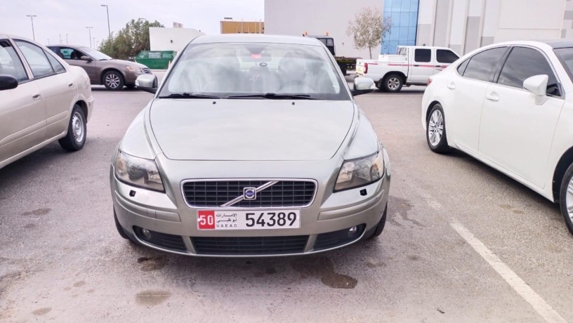 volvo-s40-2007-big-5