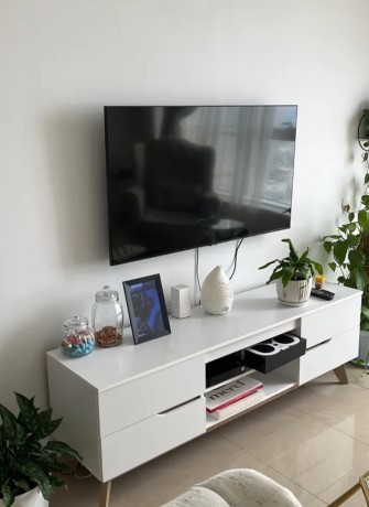 wooden-tv-table-big-0