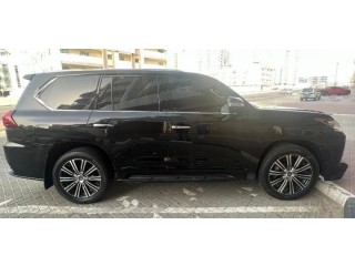 Lexus LX570 Signature