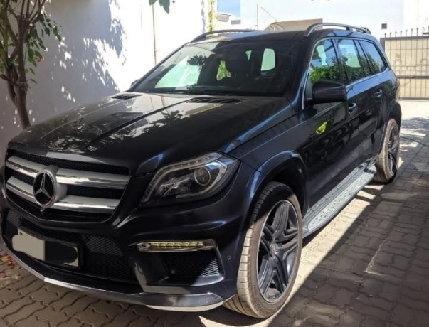 mercedes-gl500-2016-big-0