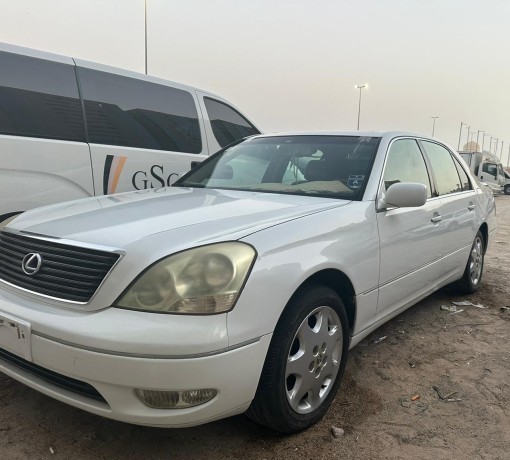 lexus-ls430-2001-big-0