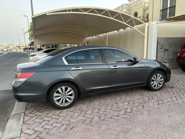 honda-accord-2011-big-2