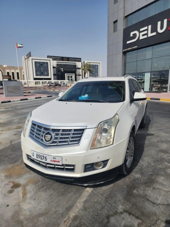 cadillac-srx-2015-big-3