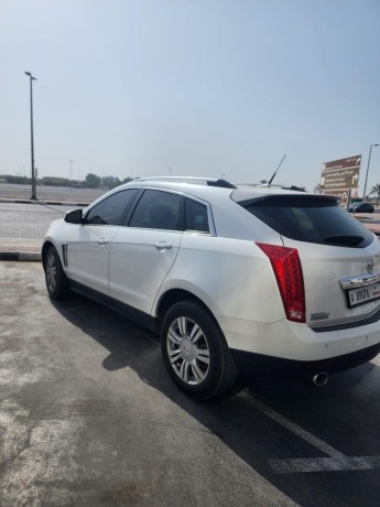 cadillac-srx-2015-big-0