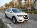 nissan-rogue-2020-small-0