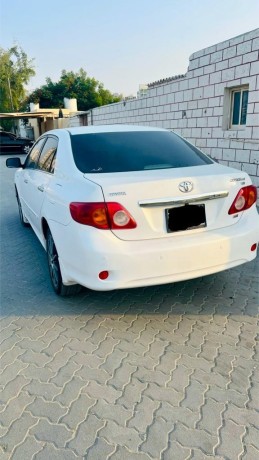 toyota-corolla-2009-big-3