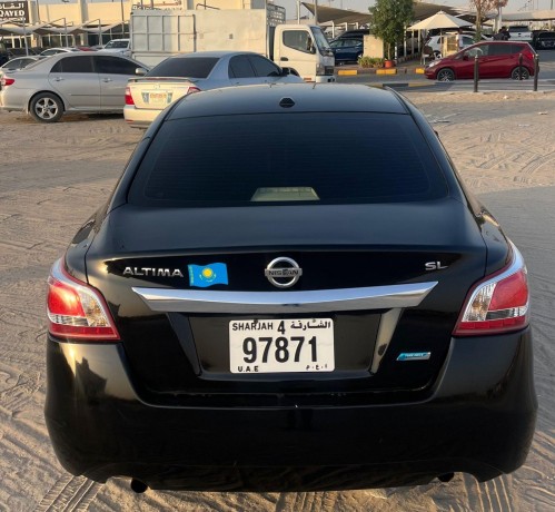 nissan-altima-2013-big-5