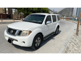 Nissan pathfinder 2010