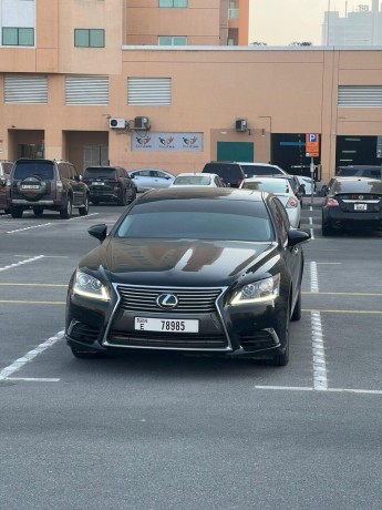 lexus-ls-460-2017-big-1