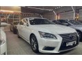 lexus-ls460-2014-small-0