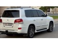 lexus-lx570-2014-small-0