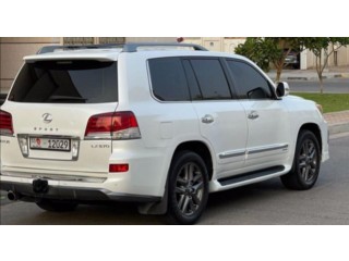 Lexus LX570 2014