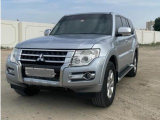 Mitsubishi Pajero 2016