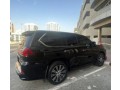 lexus-lx570-2019-small-0