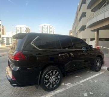 lexus-lx570-2019-big-0