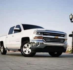 chevrolet-silverado-2018-big-0