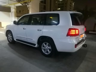 Lexus LX570 2009