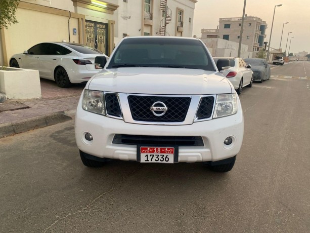 nissan-pathfinder-2014-big-1