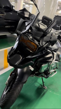 bmw-gs1250r-truble-black-2022-big-0