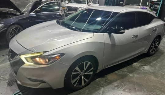 nissan-maxima-sv-2016-big-1