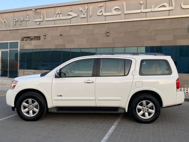 nissan-armada-2010-big-2