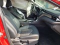 2020-toyota-camry-se-full-option-small-1