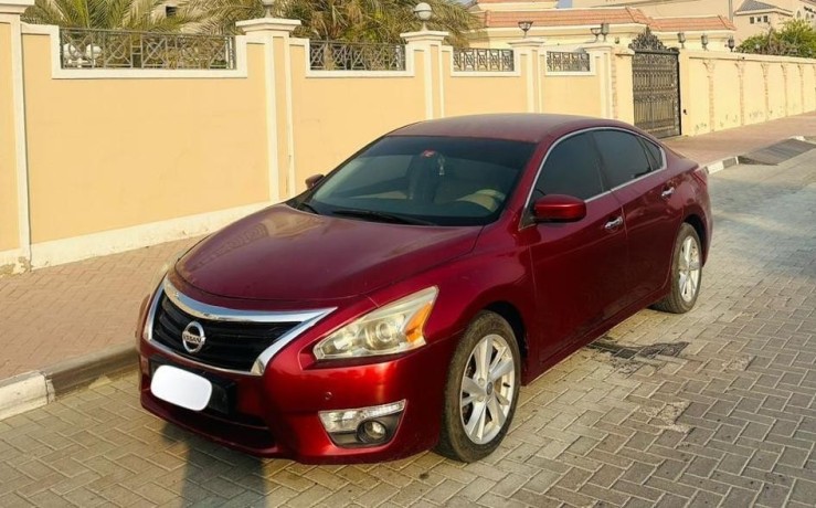 nissan-altima-sv-2013-big-0