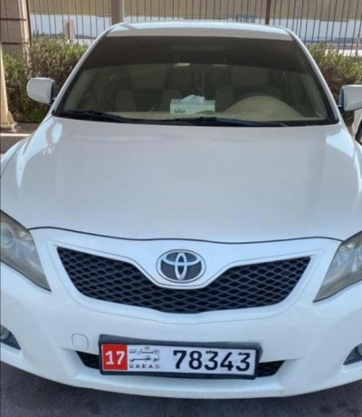 toyota-camry-2011-big-0