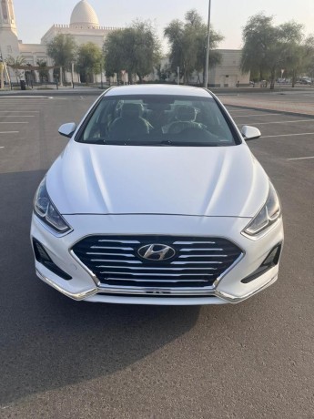 hyundai-sonata-2018-big-0