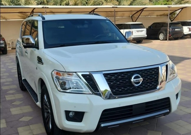 nissan-armada-2019-big-0