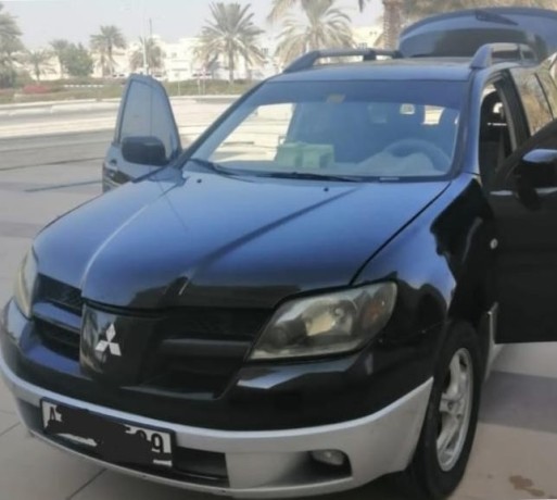 mitsubishi-outlander-2004-big-0