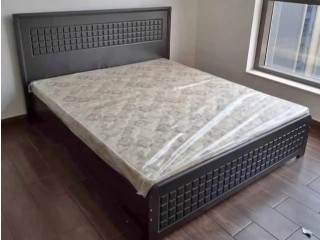 King size bed