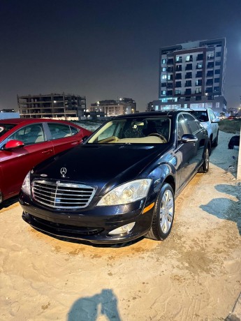 mercedes-s550-2008-big-2