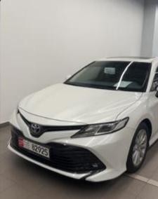 toyota-camry-2018-big-0