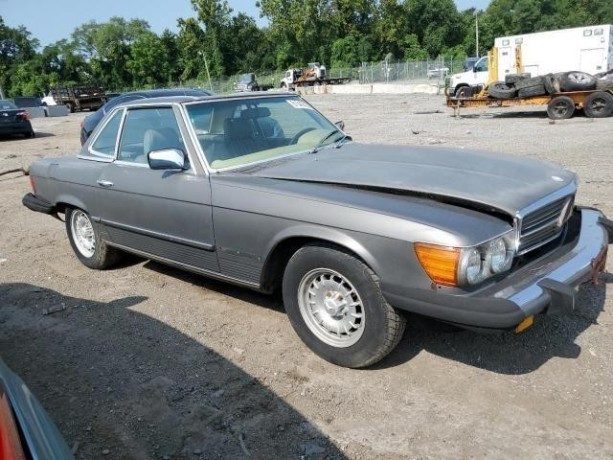 1985-mercedes-benz-380-sl-big-4