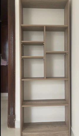 wooden-bookshelf-big-0