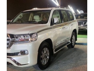 Land Cruiser VXR 2016