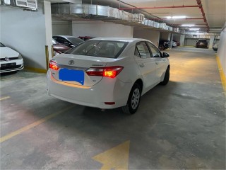 Toyota corolla 2015