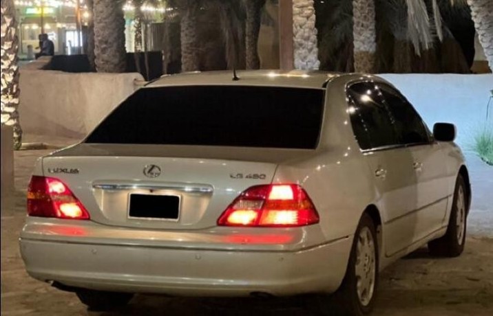 lexus-ls430-2003-big-0